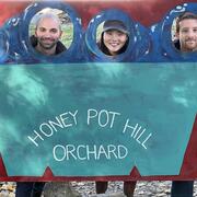 Lab apple picking 2021 image 10