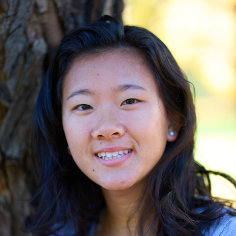 Undergraduate RA Abigail Hinshaw